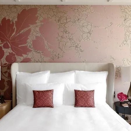 Royal Champagne & 5*