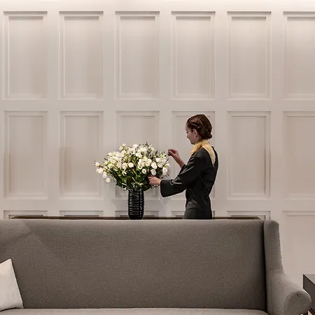 Royal Champagne & 5*