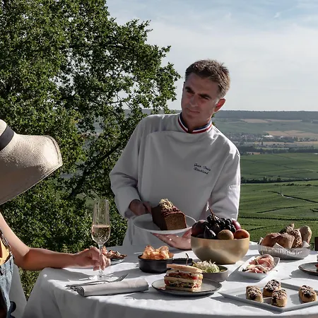 Royal Champagne & Champillon