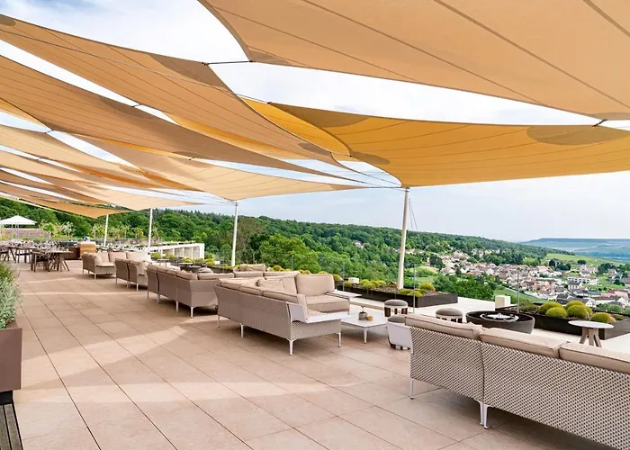 Hotel Royal Champagne &