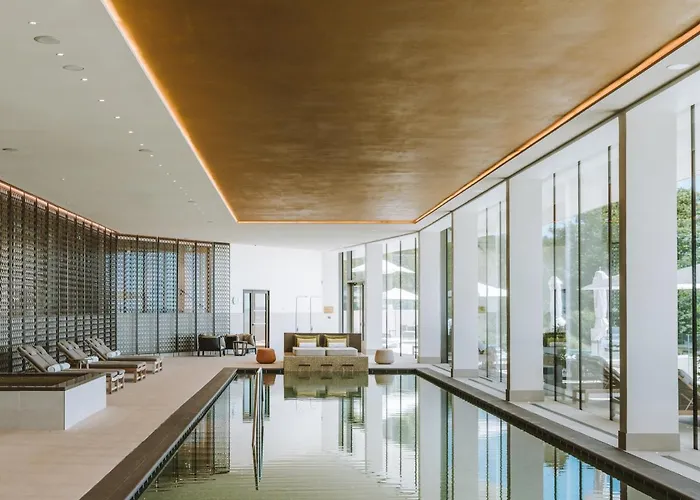 Royal Champagne & Champillon