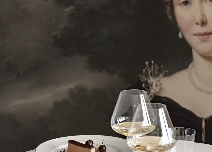 Ξενοδοχείο Royal Champagne &