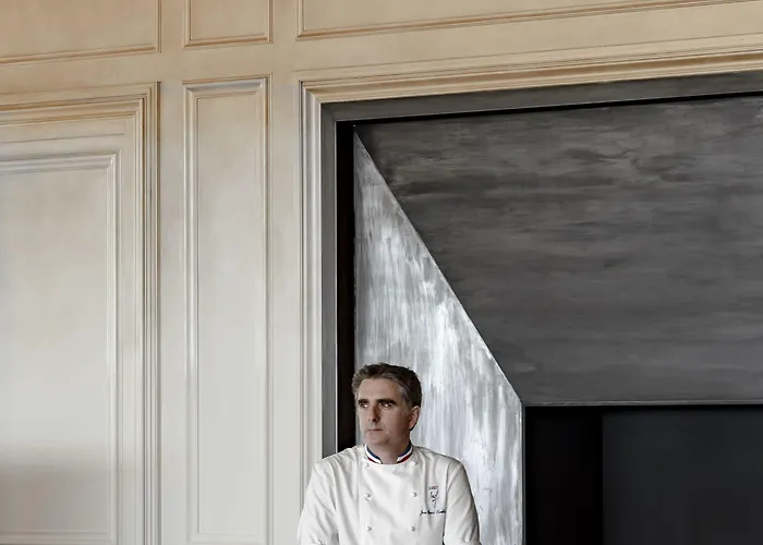 Royal Champagne & Hotel