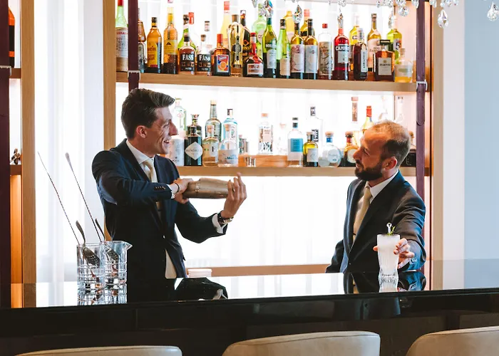 Royal Champagne & 5* Champillon