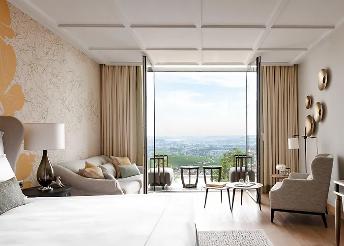 Royal Champagne & Hotel Champillon